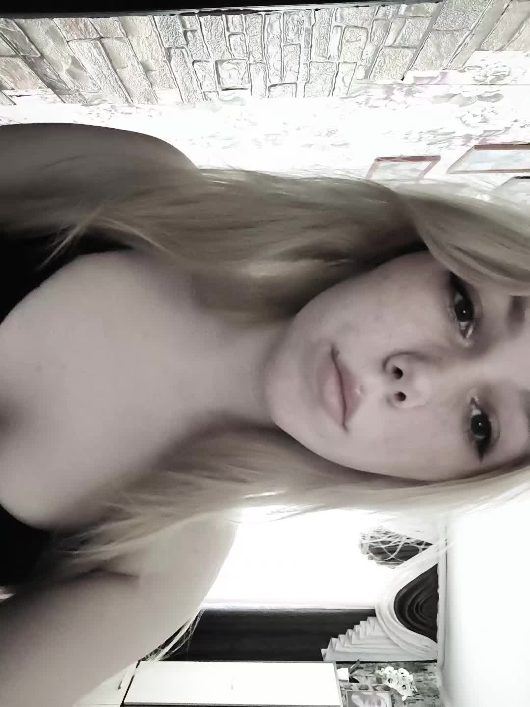 @Дина