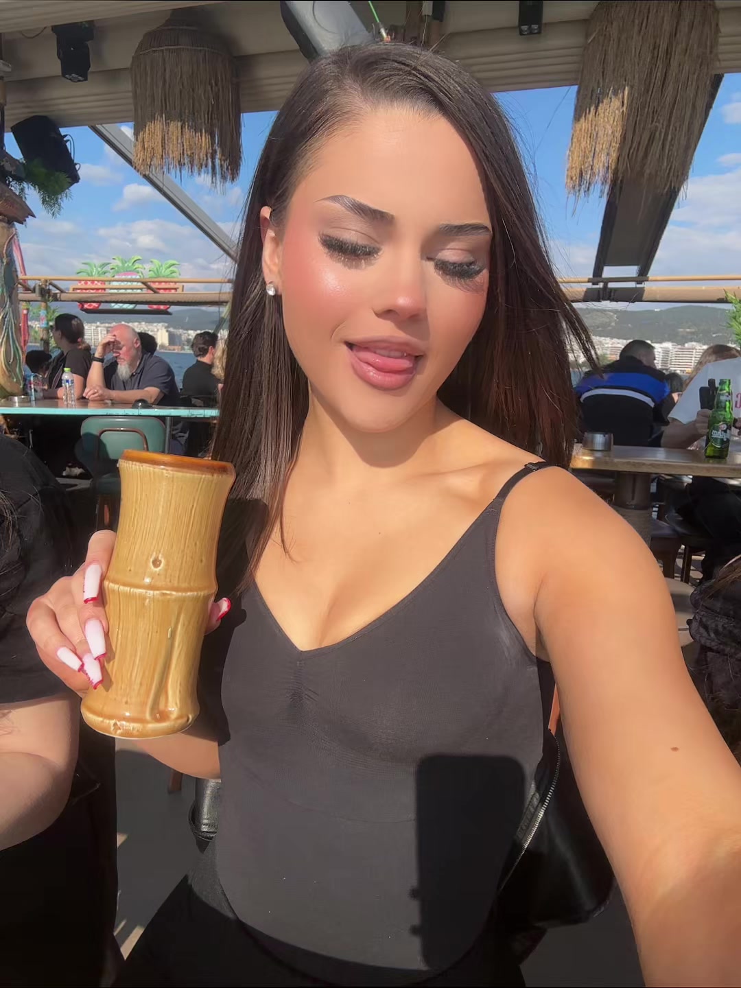 @лана