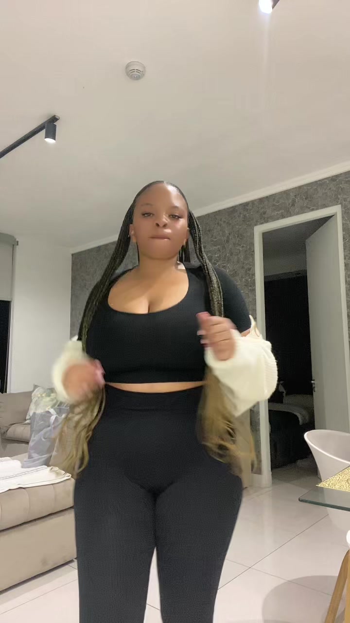 @Jessica M