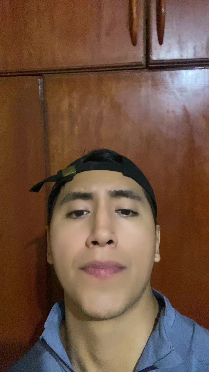 @Rolins Flores Z