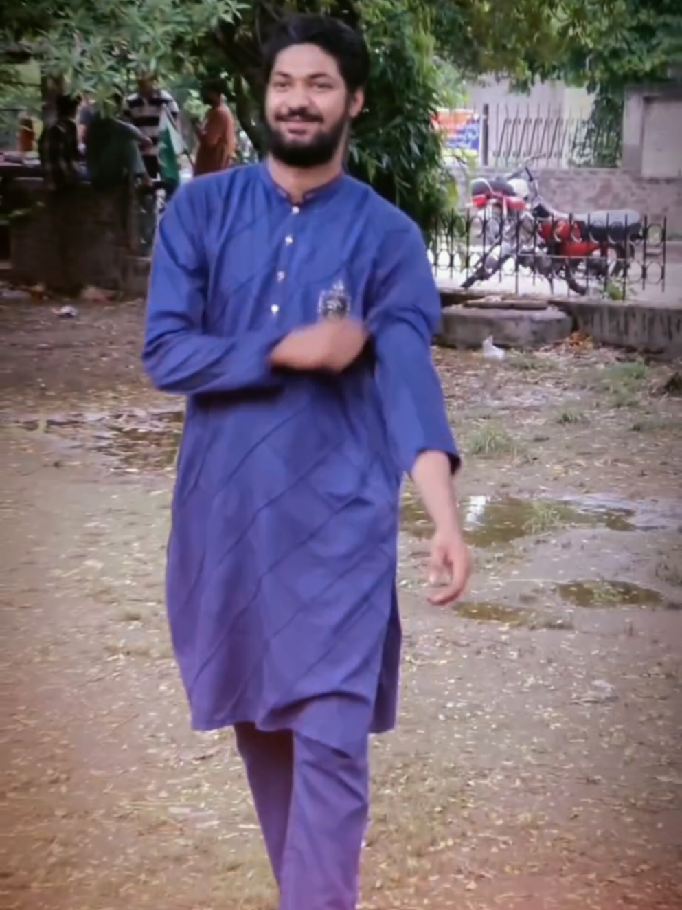 @Shahroz Crazy-Boy