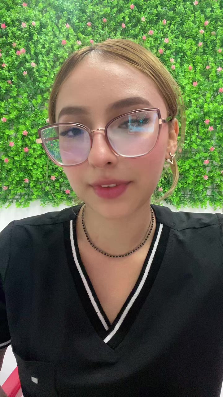 @Ali ali✨