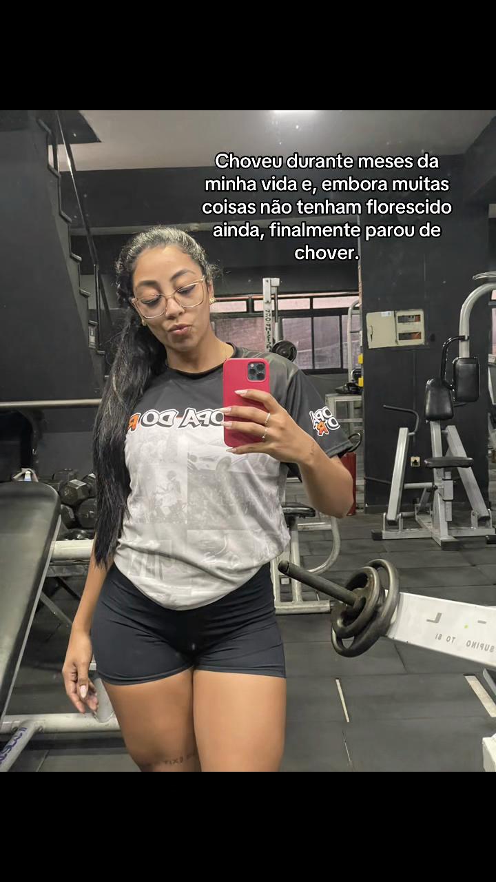 @Lavínia