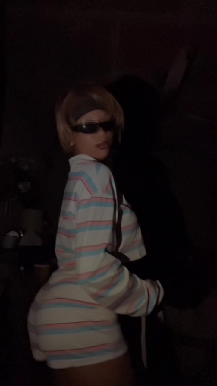 @Sexy.gold2004