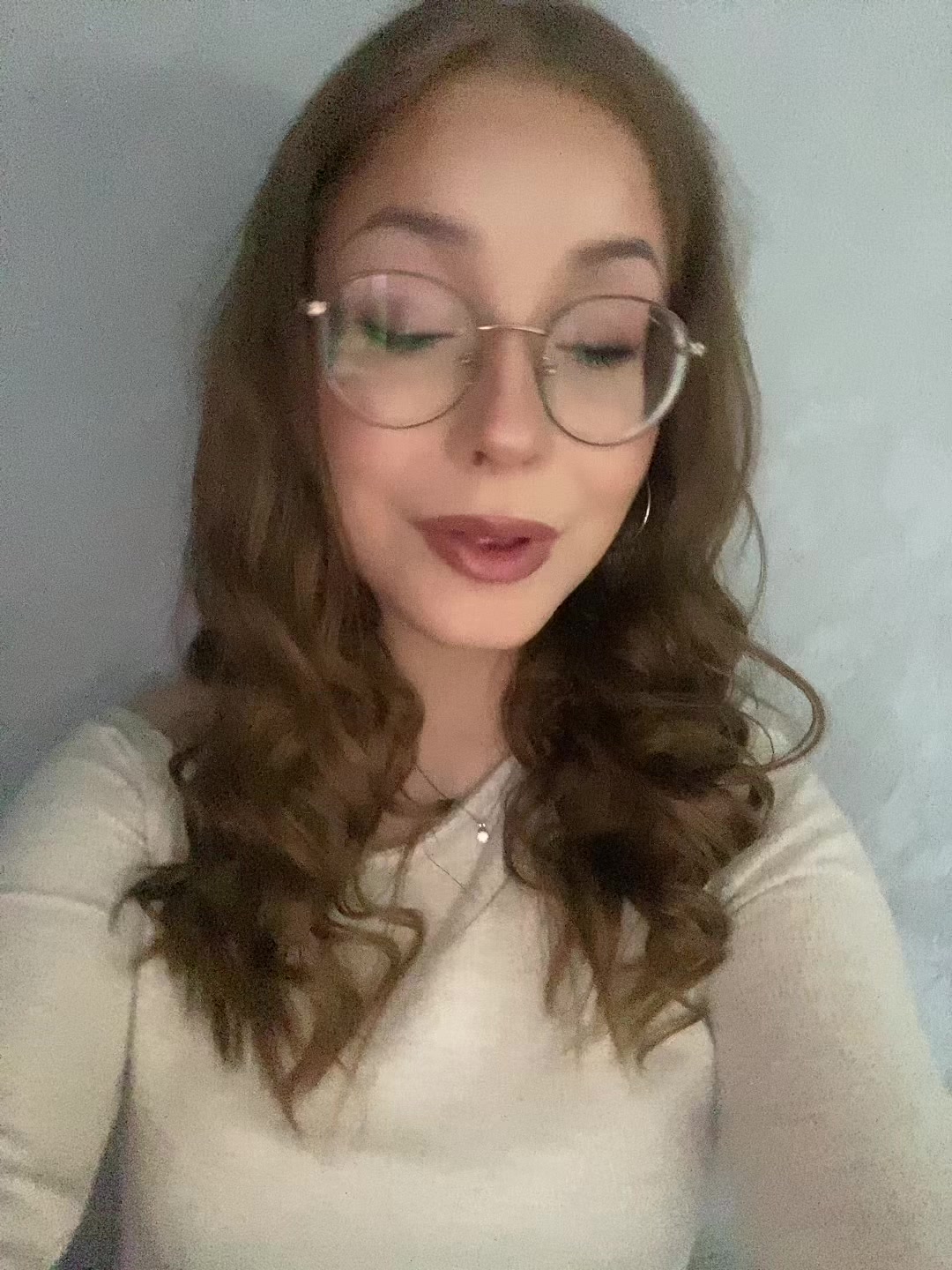 @варя