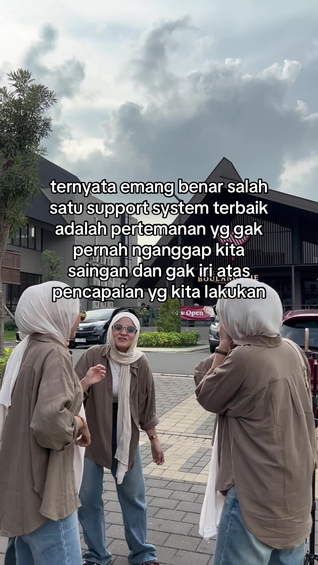 @Specialist Baju Wanita No 1