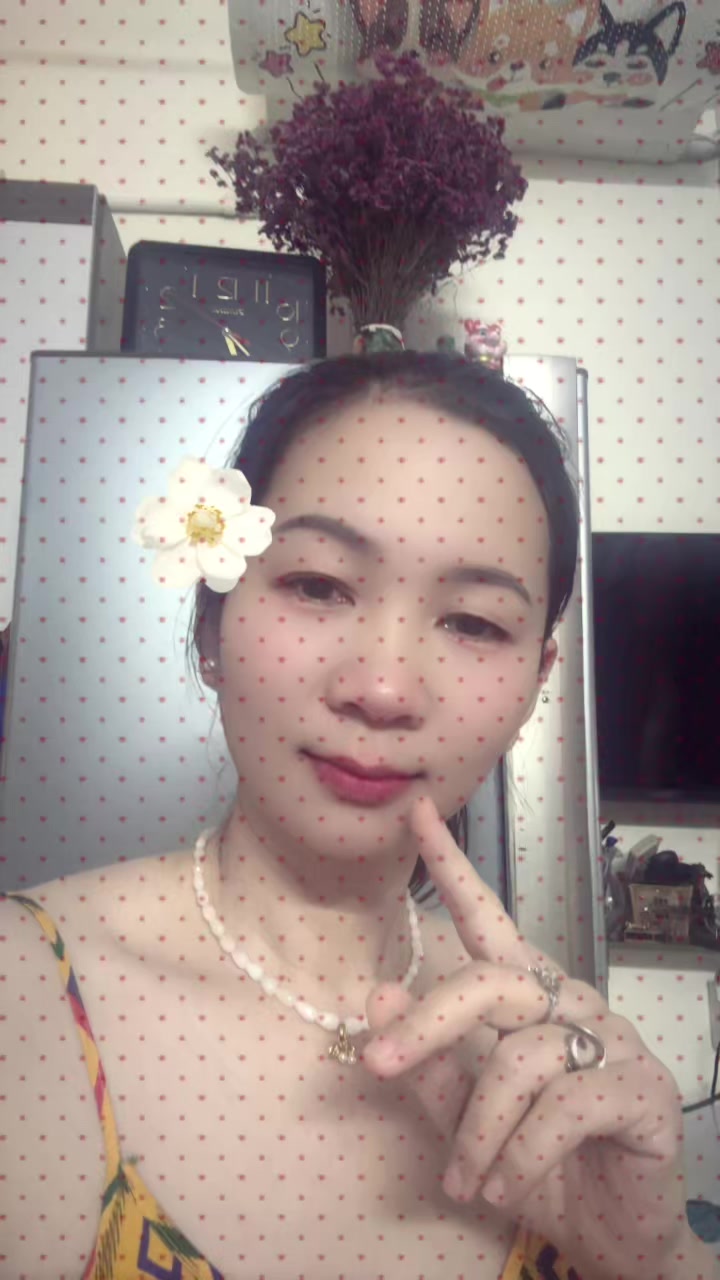 @Hoa s&uacute;n ( nh&iacute; nhố)