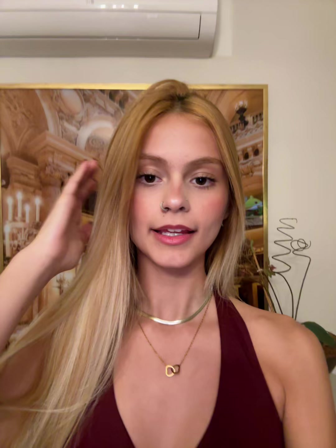@Clara_branquinhoo