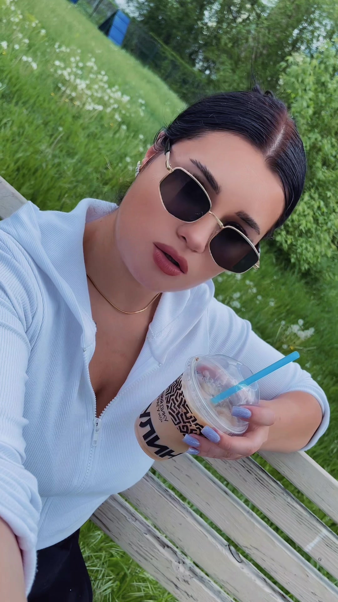 @🥥𝒵𝒽𝒶𝓃𝓃𝒶🥥