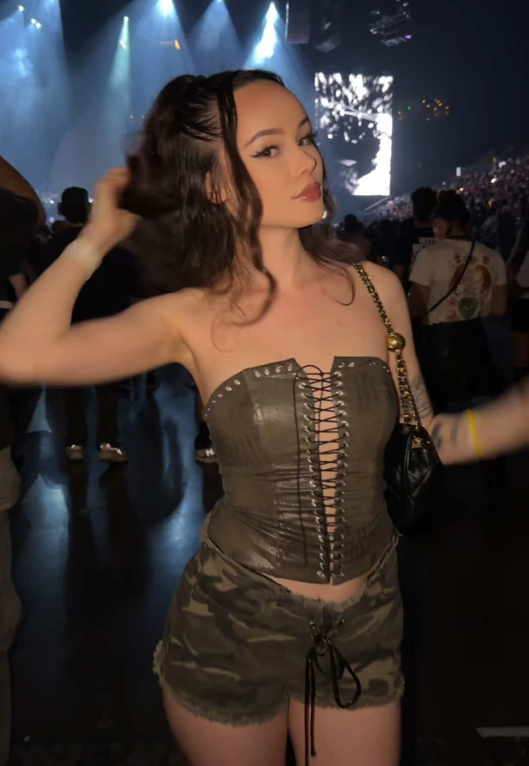 @1_shaelyn