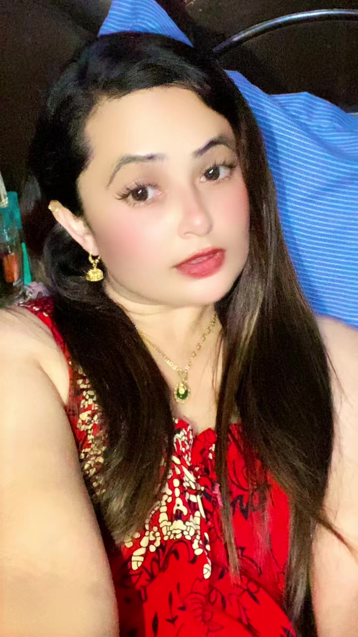 @Maina🧿