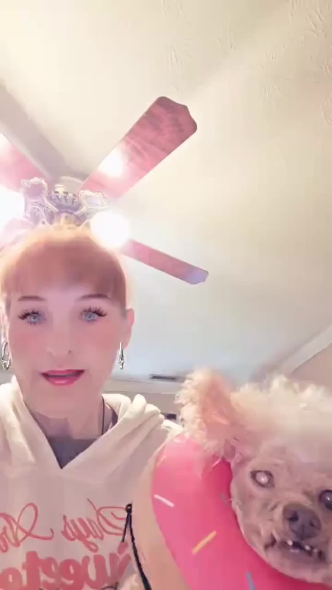@jaylovesbugs