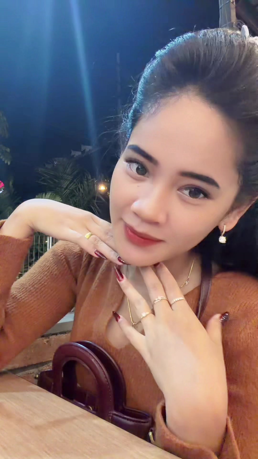 @Christine Sinaga