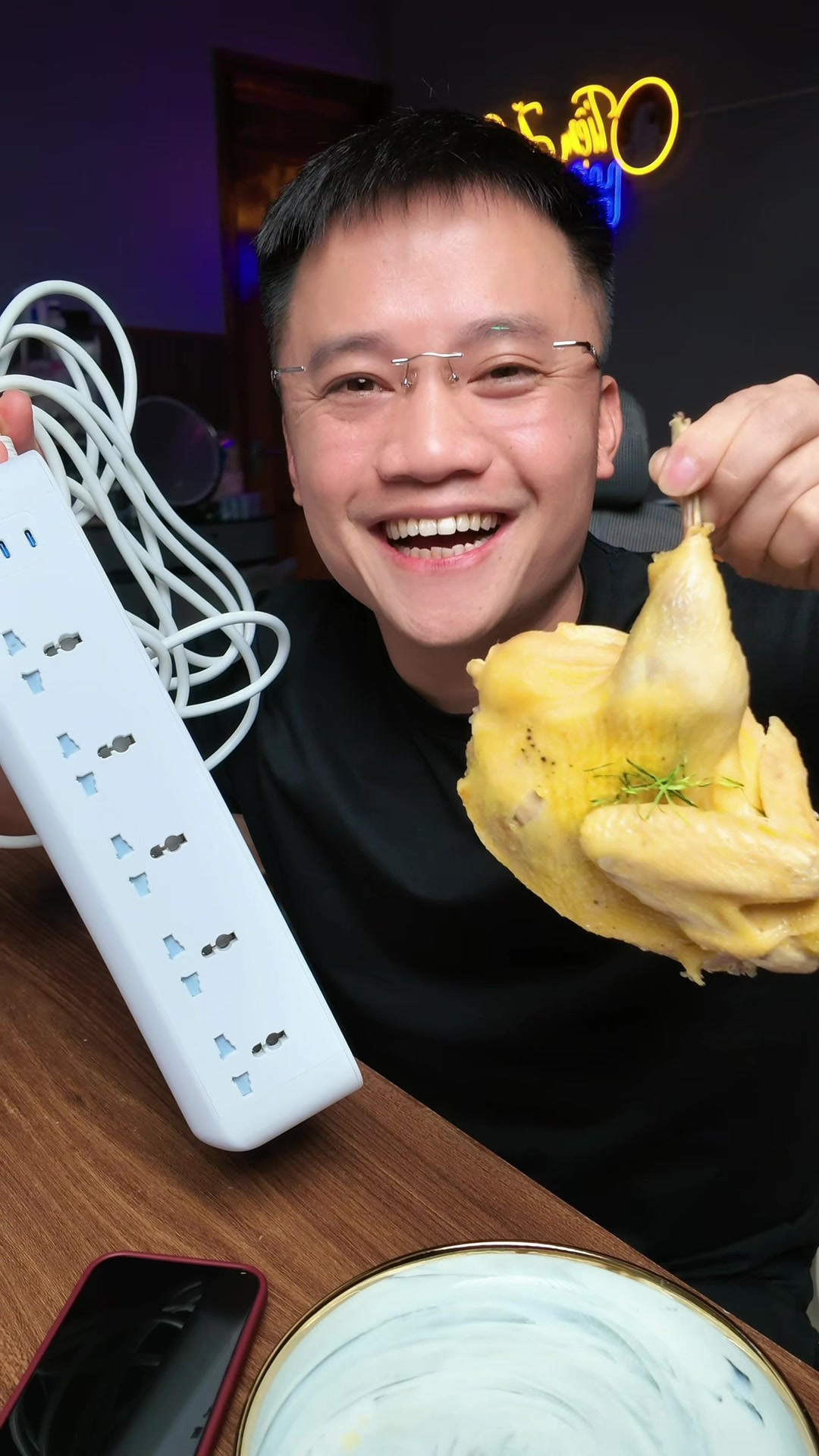 @Nguyễn Văn Hậu (Hậu Troll)