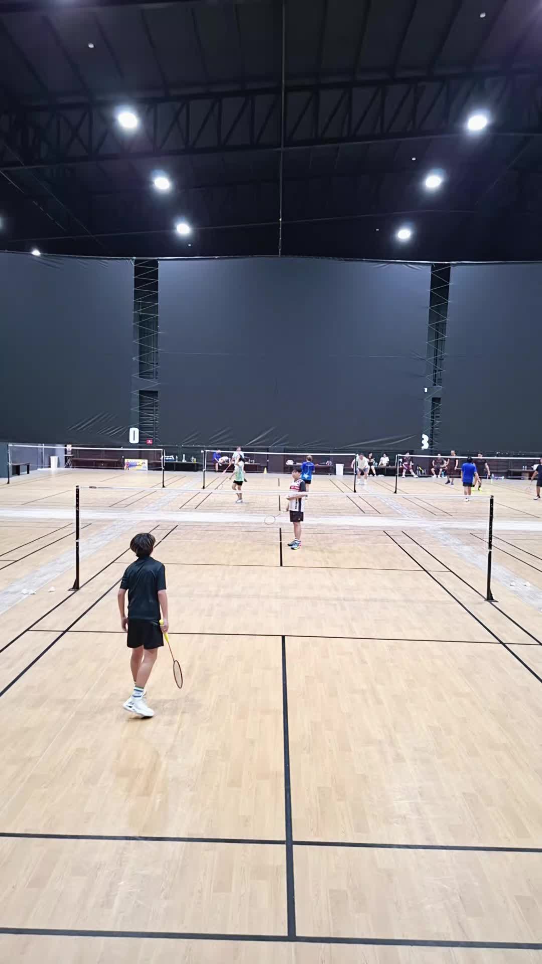 @KrutonBadminton