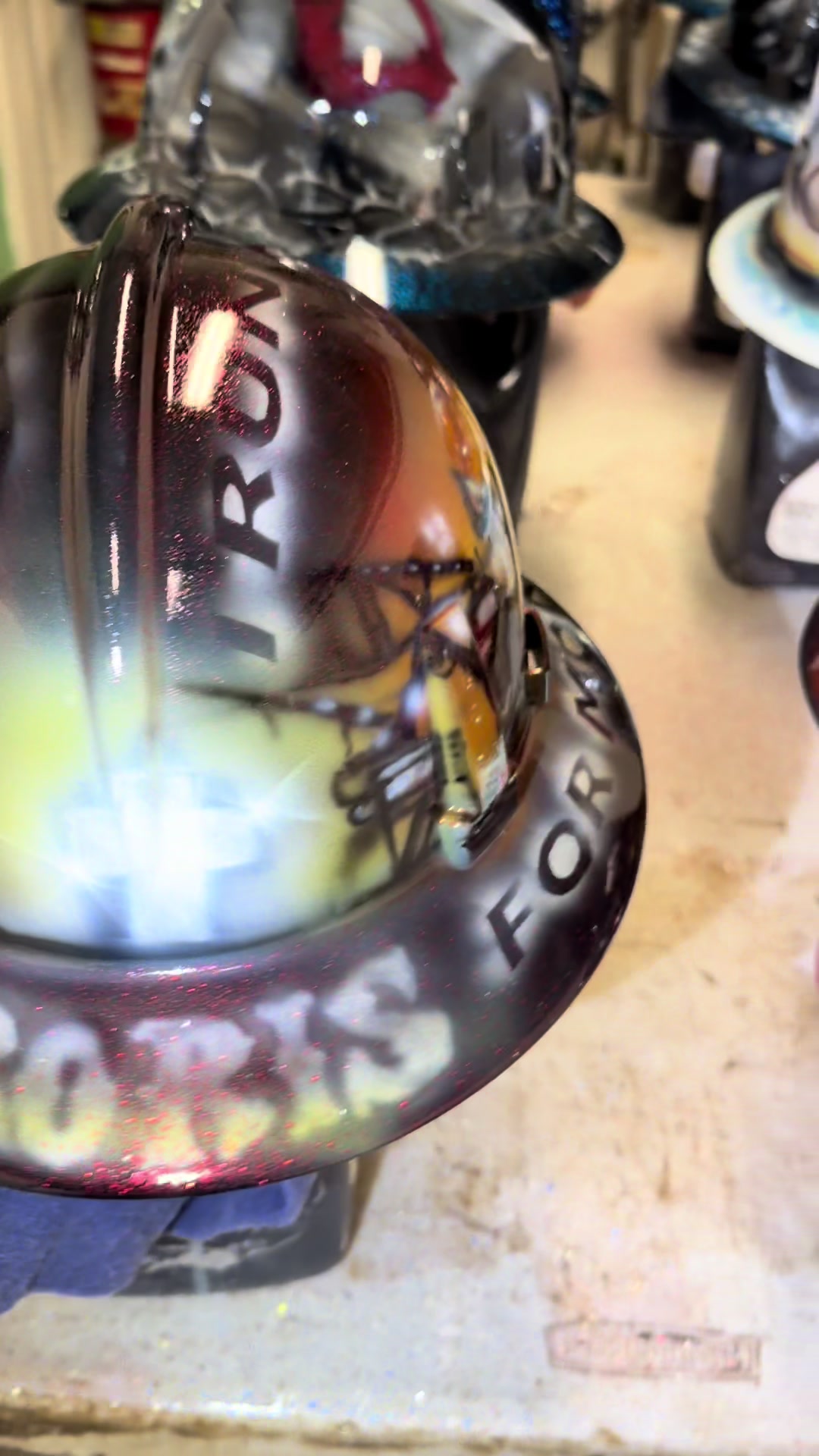 @into the wind airbrush studio