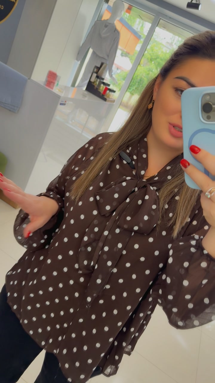 @Elena Novac