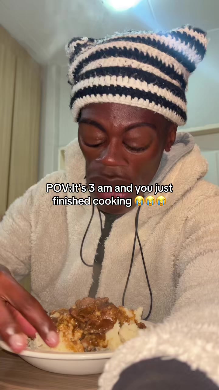 @๐๐๐๐๐๐๐๐ค