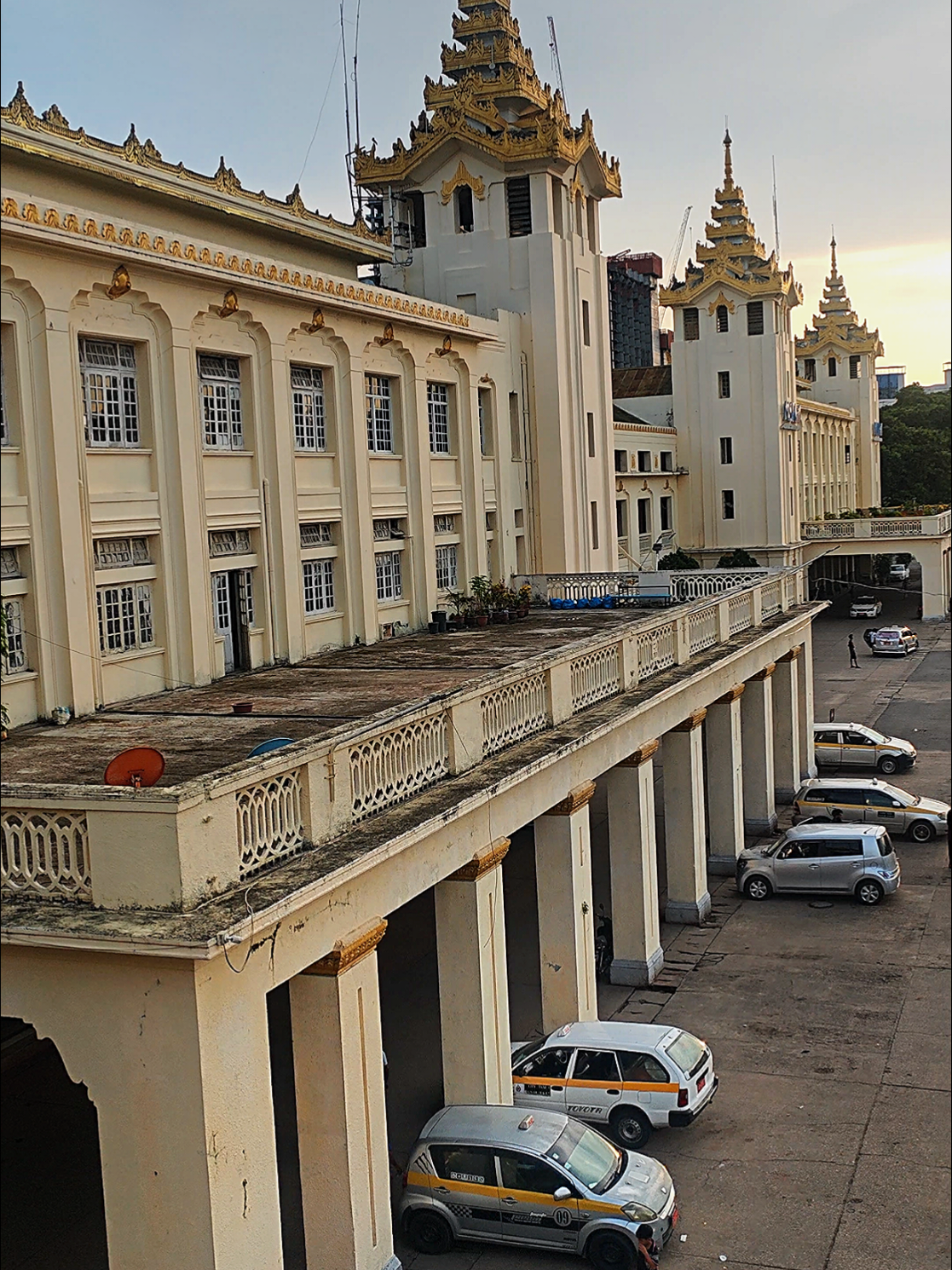 @Mandalay Traveller