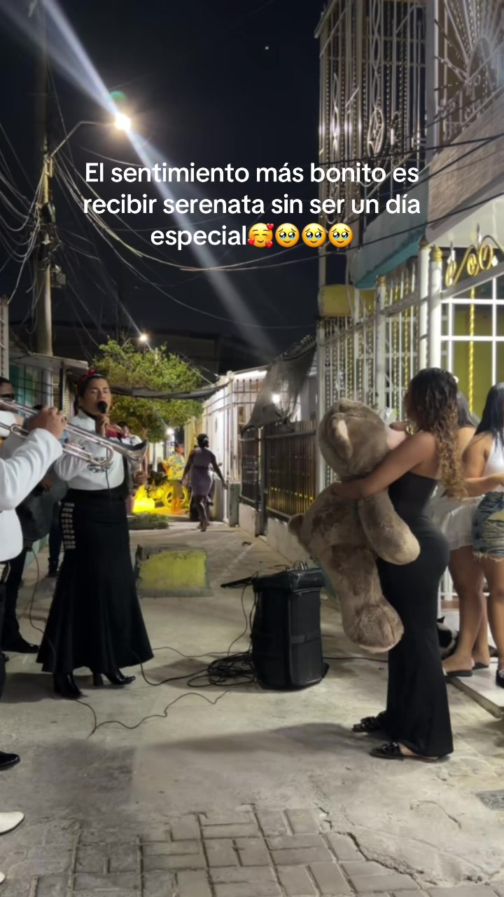 @𝓐𝓷𝓰𝓮𝓵𝓵𝔂𝓼𝓼👸🏼