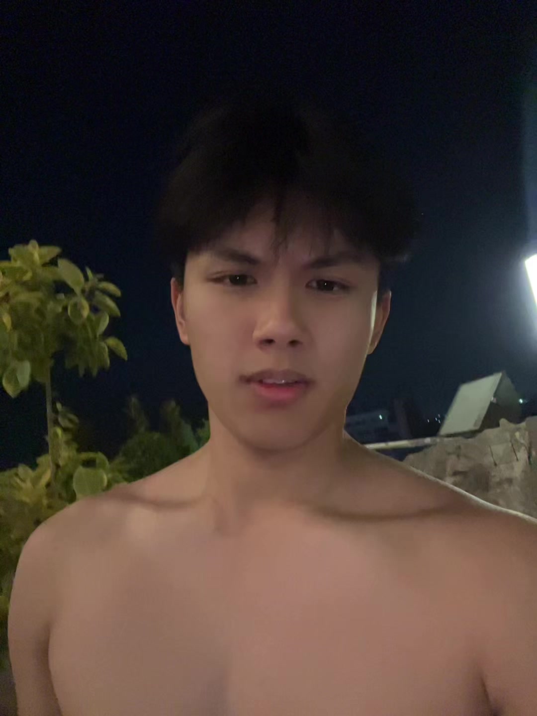 @Julif