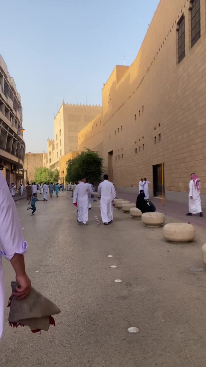 @REحAN ✅️🥀