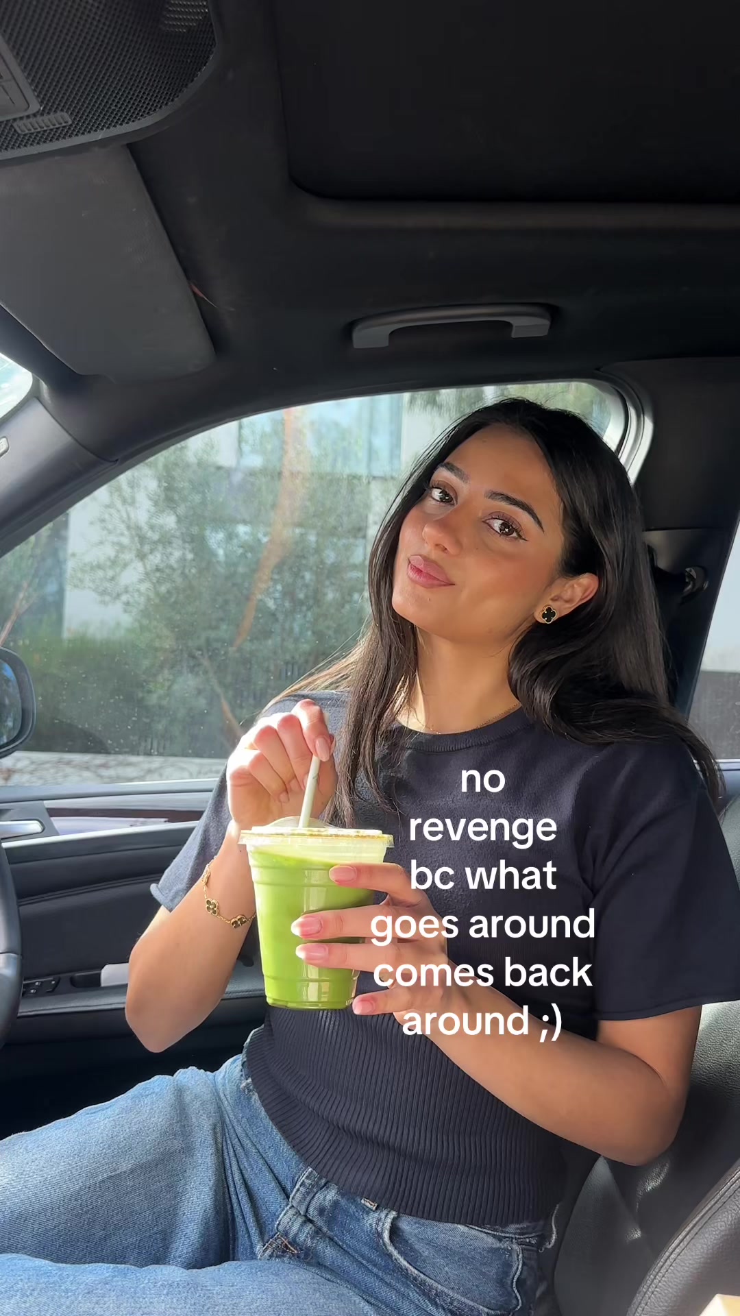 @mia ౨ৎ