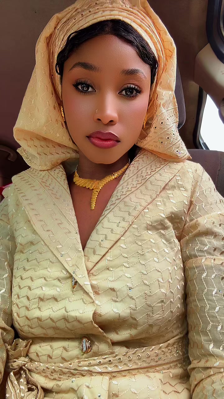 @AMINAH🧿
