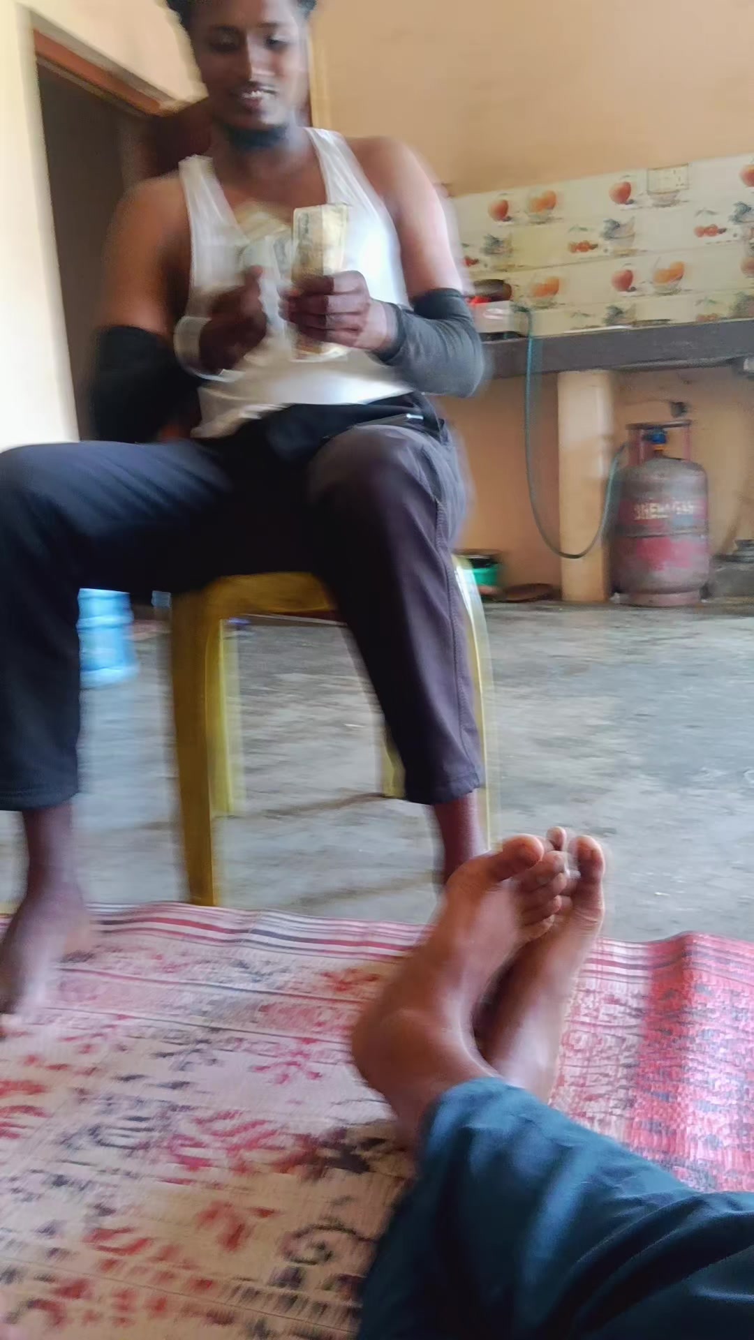 @अमित थारु 🇳🇵♥️💐