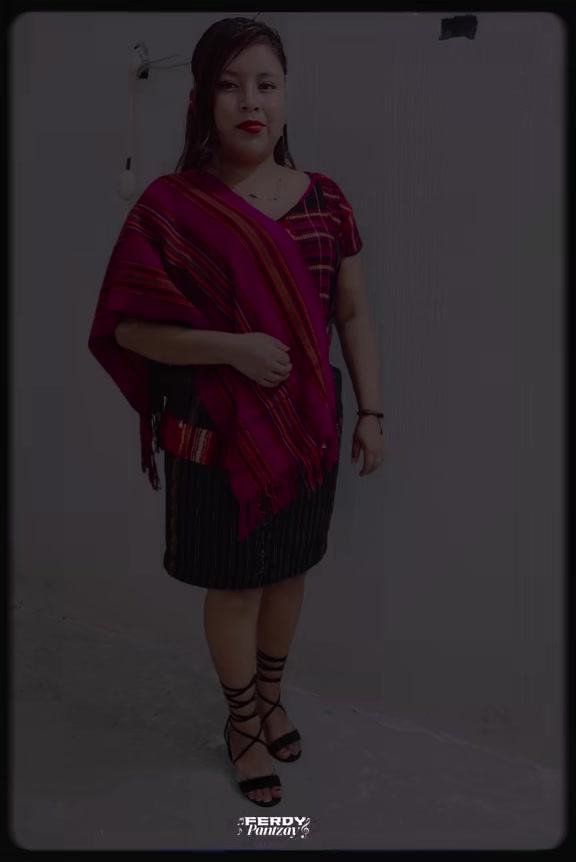 @𝕤𝕠𝕗𝕚 𝕔𝕙𝕚𝕥𝕚𝕔🖤