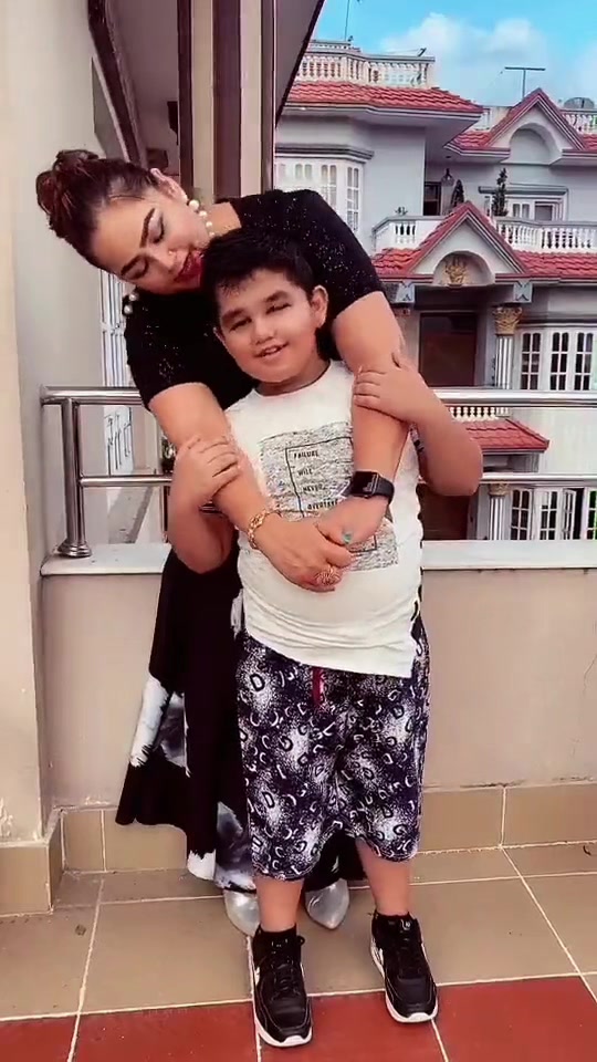 @Radha🥰🥰🥰