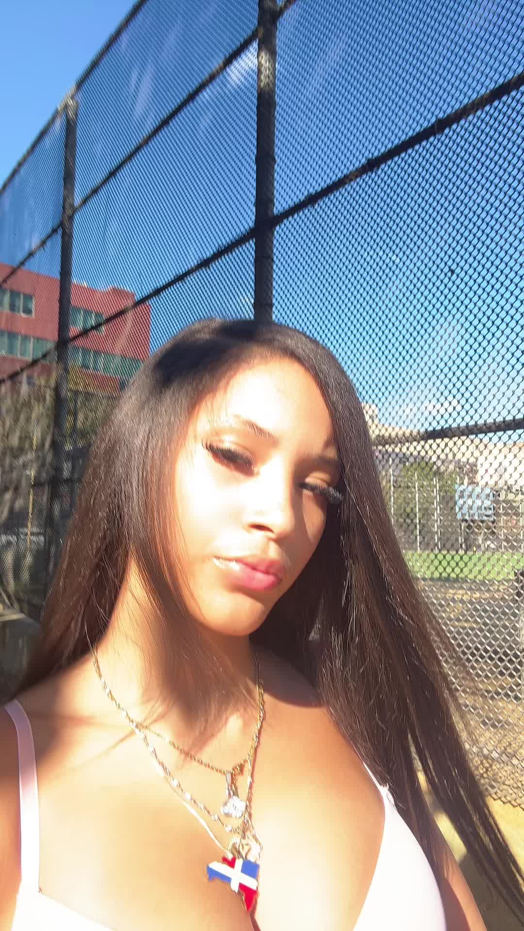 @𝓎𝒶𝓈𝓂𝒾𝓃ℯ🫶🏽