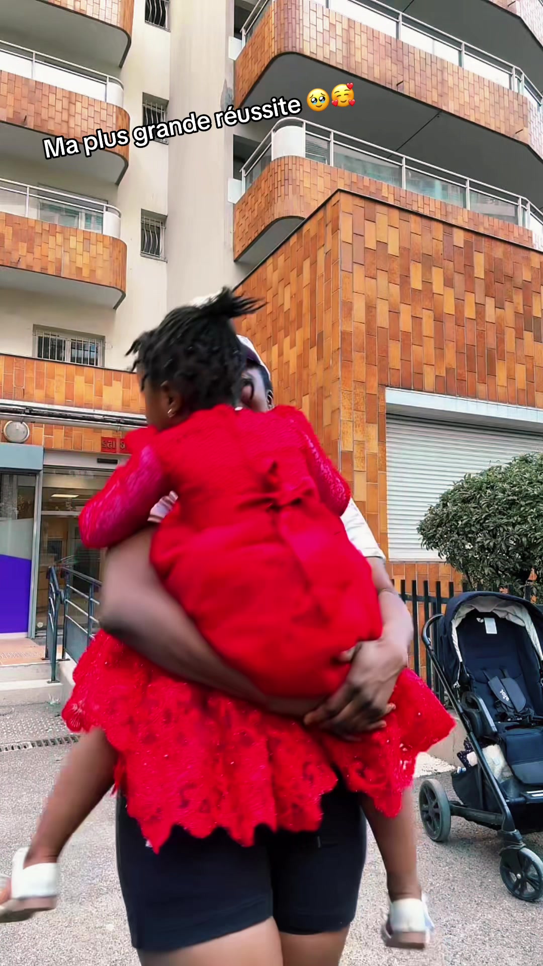 @zena la parisienne