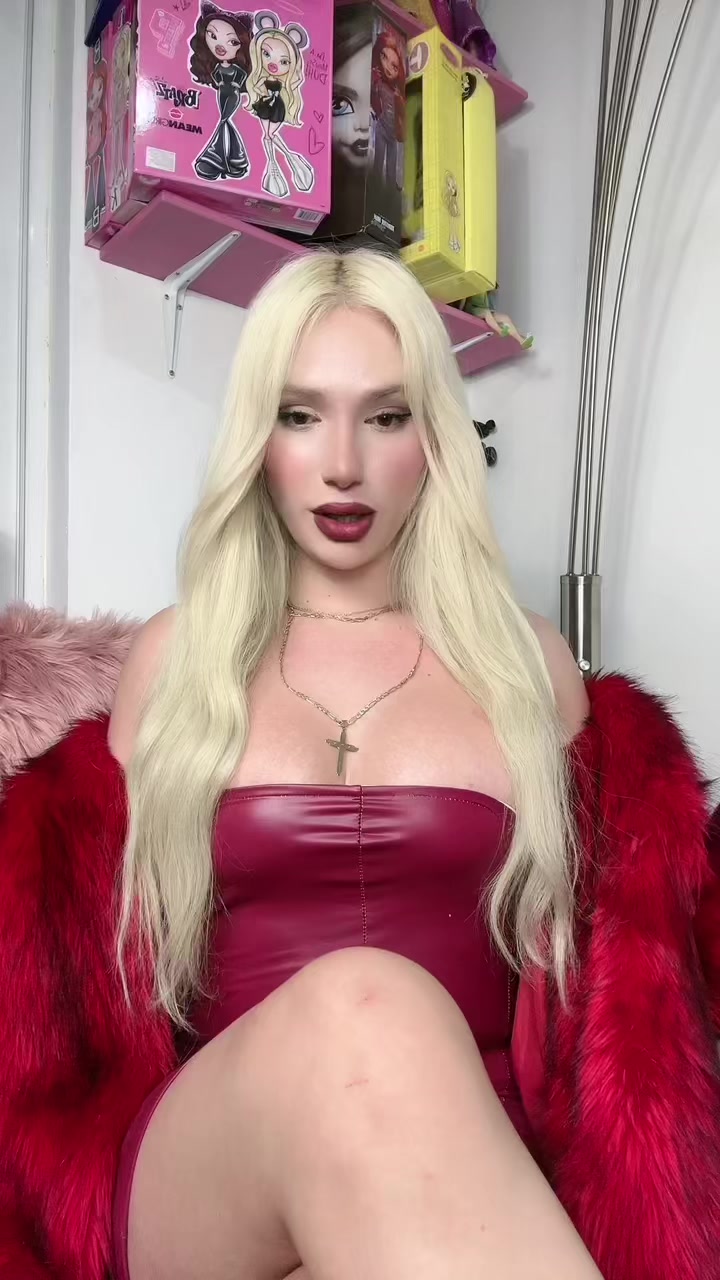 @Alessandradelliolova