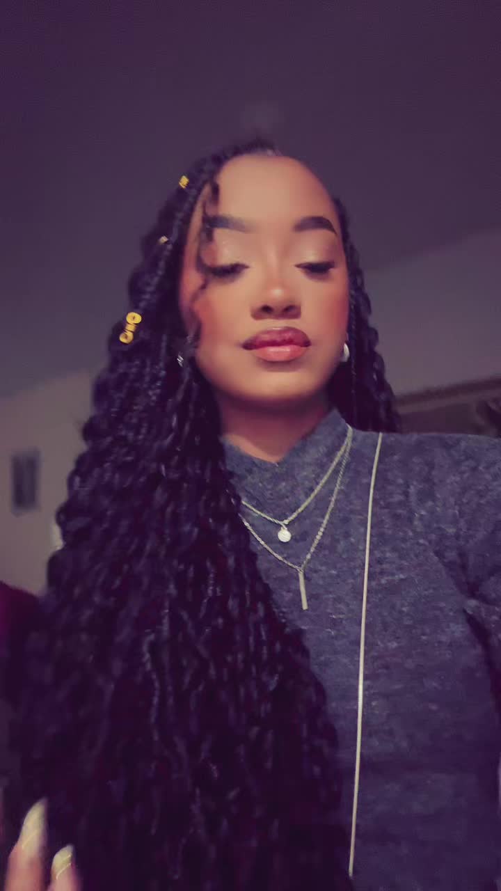 @x_clara4