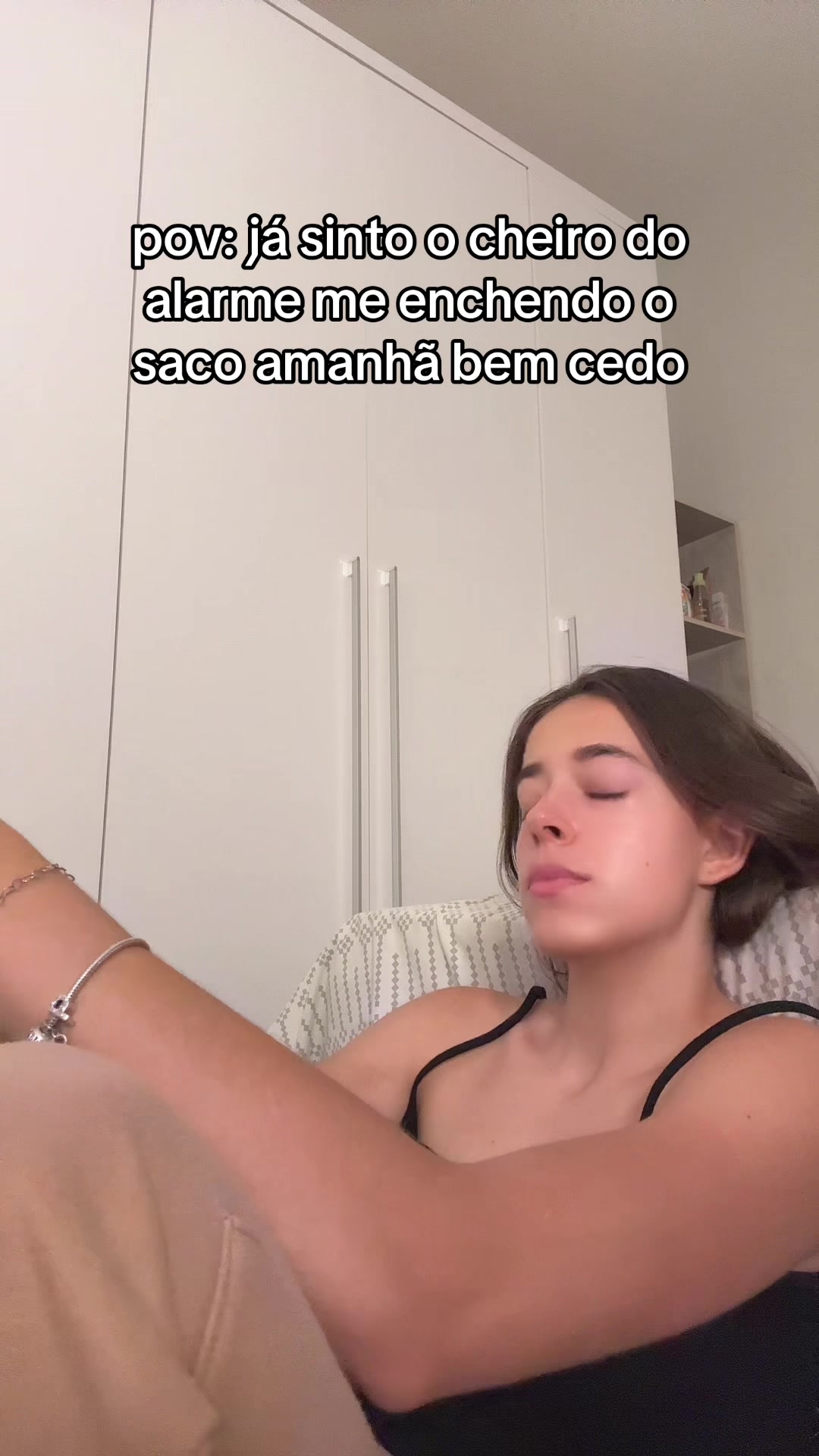 @Julia Andrade