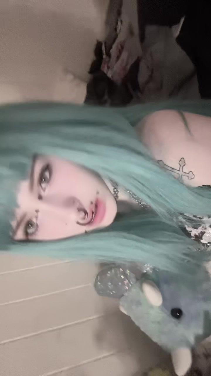 @deadgothlia