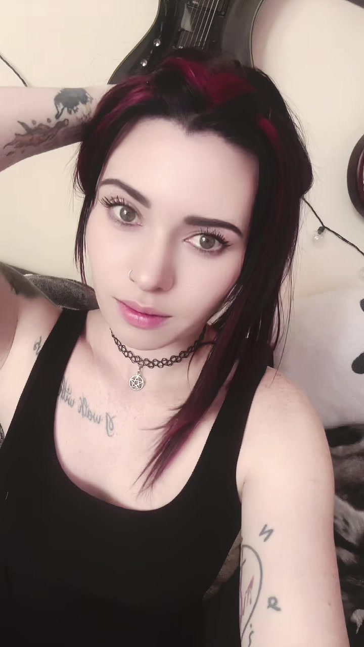 @Sabrina