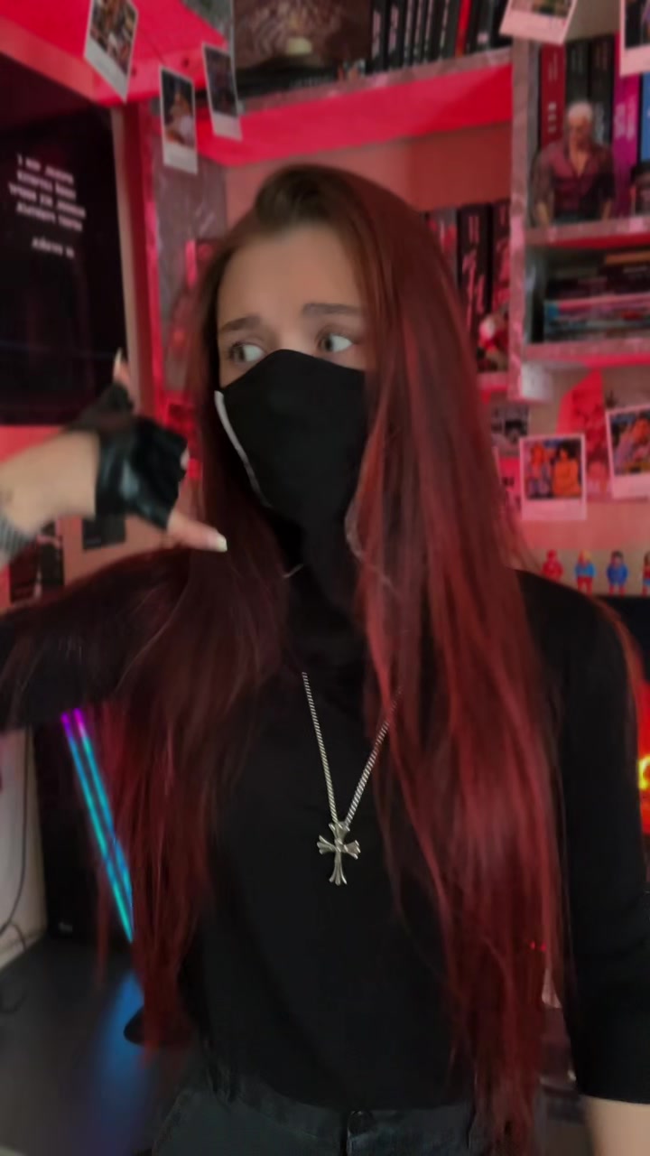 @𝕾𝖊𝖗𝖆𝖋𝖎𝖒𝖆