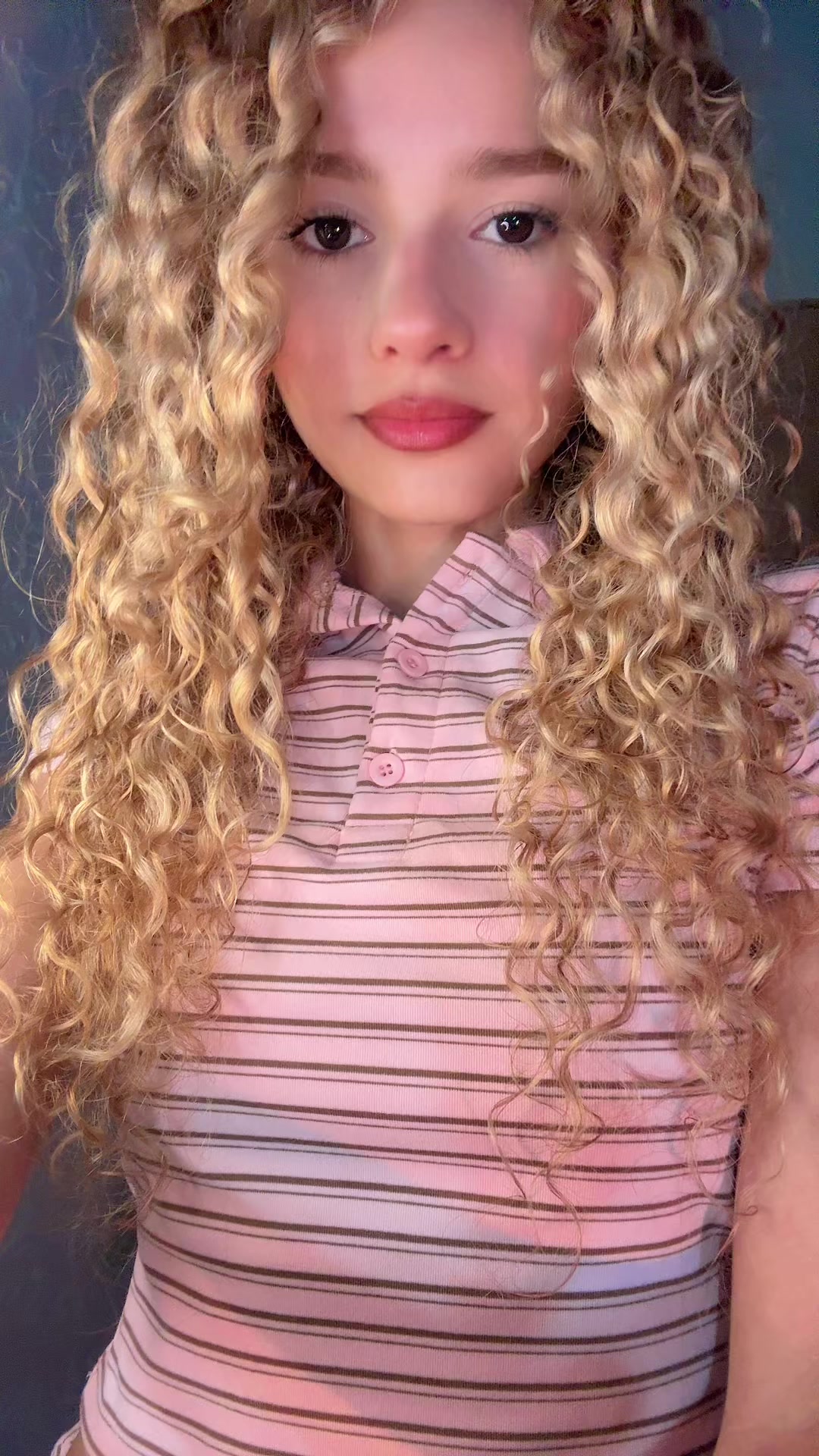@tayslane._