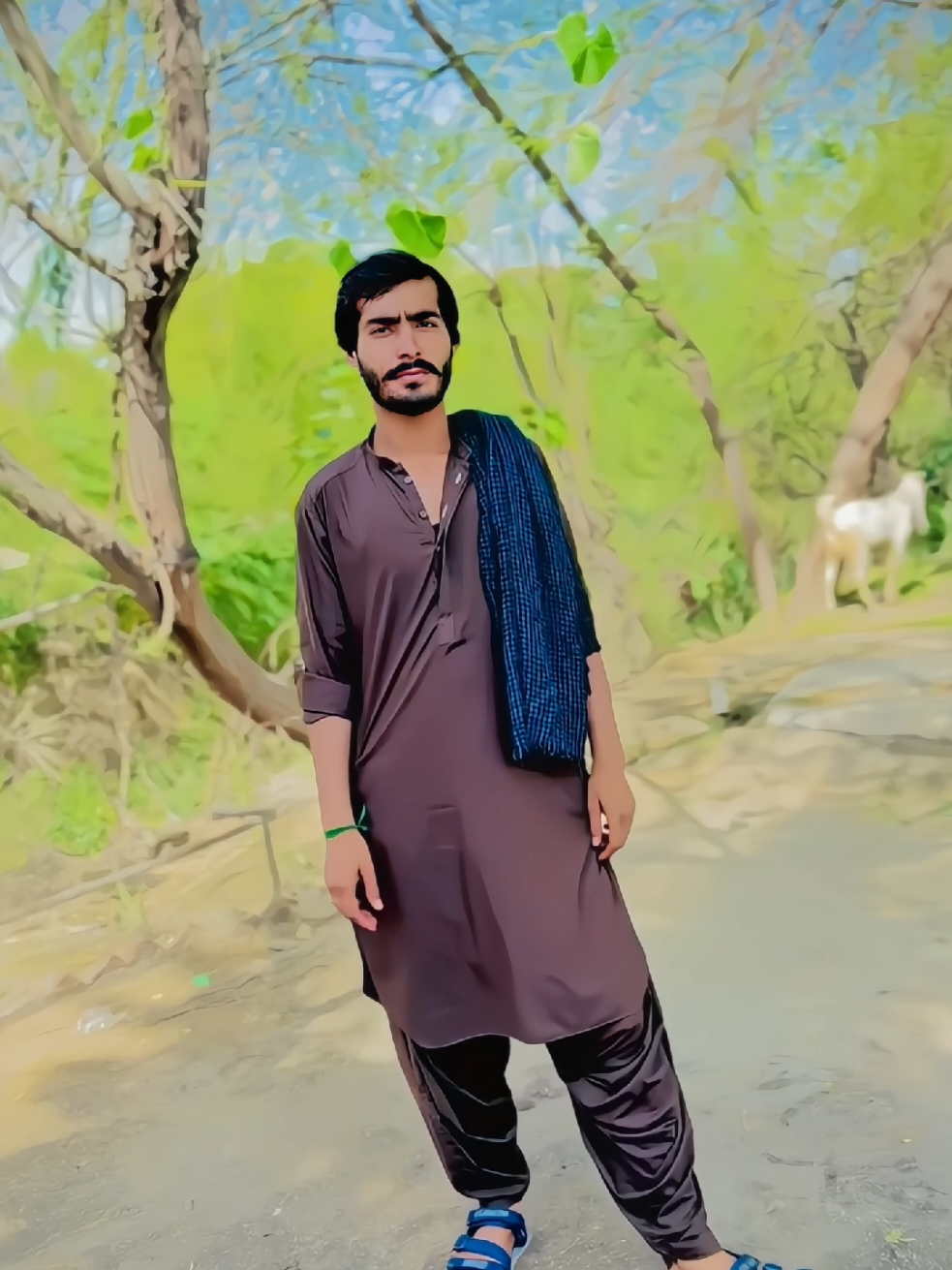 @Zorawar khan ❤️🩹🇦🇿✌🏼🥷