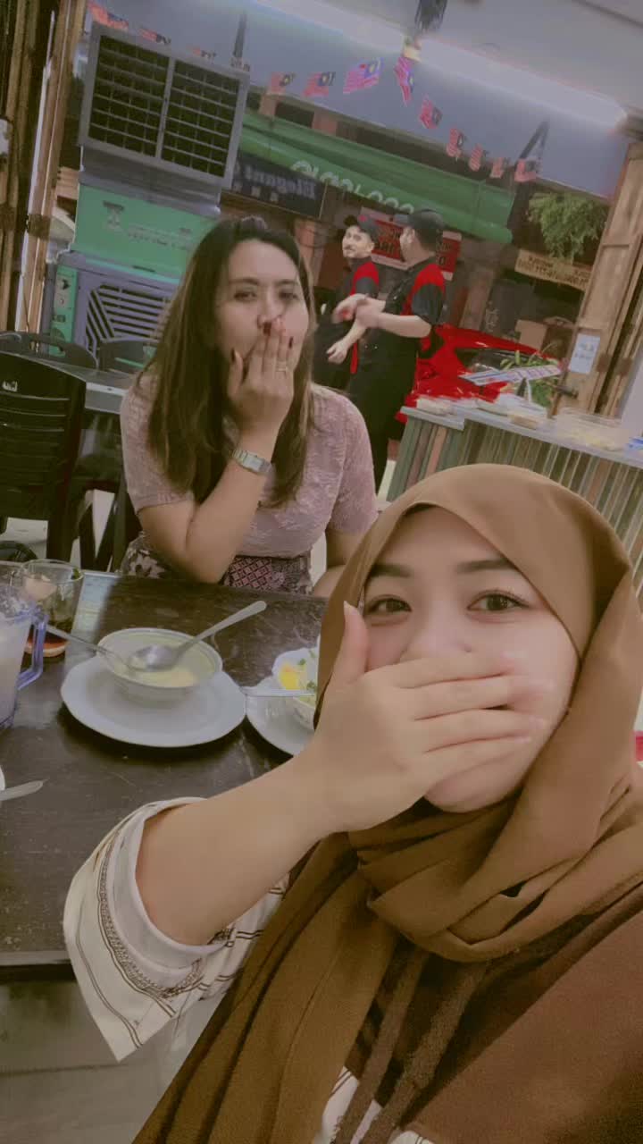 @Noor🧿💫