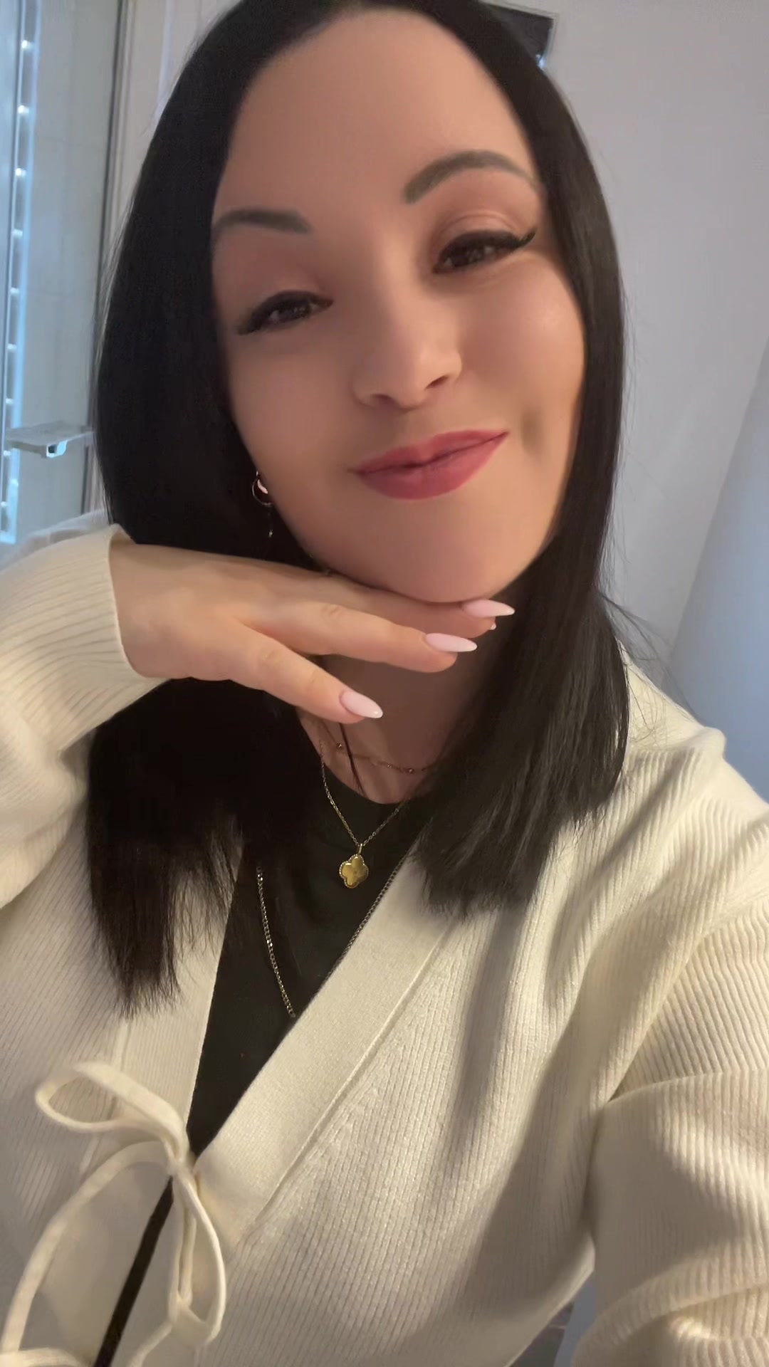 @𝒜𝓃𝒶𝒷𝑒𝓁 ➰