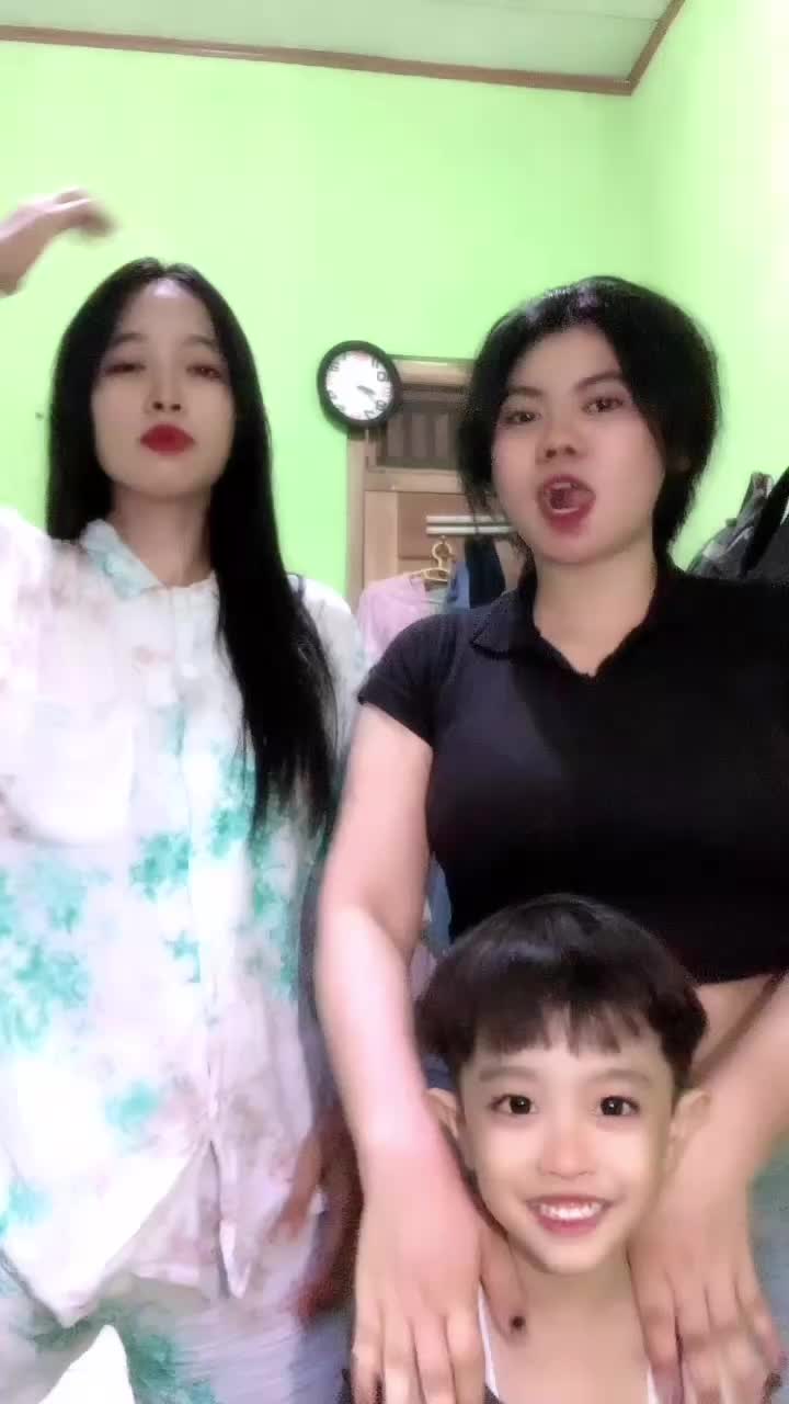 @Aliyahns__