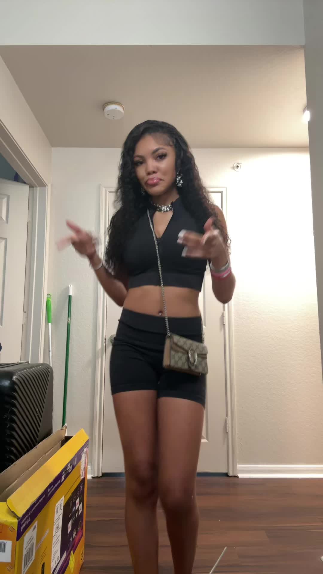 @kimoratroi