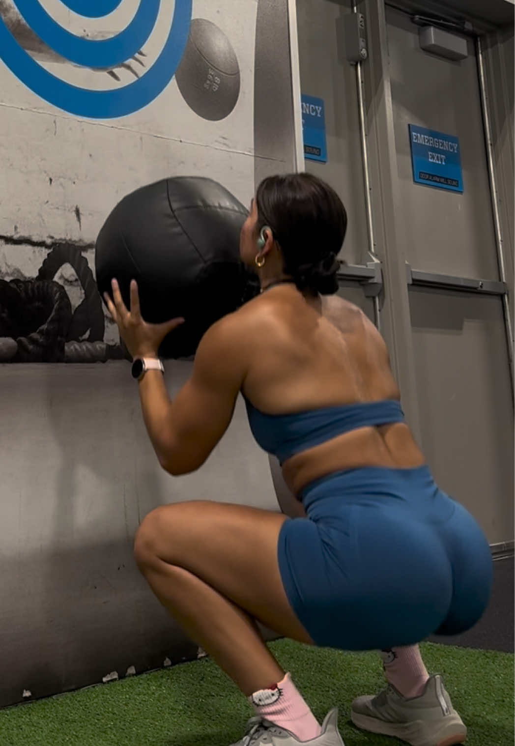 @claudiazelayaa
