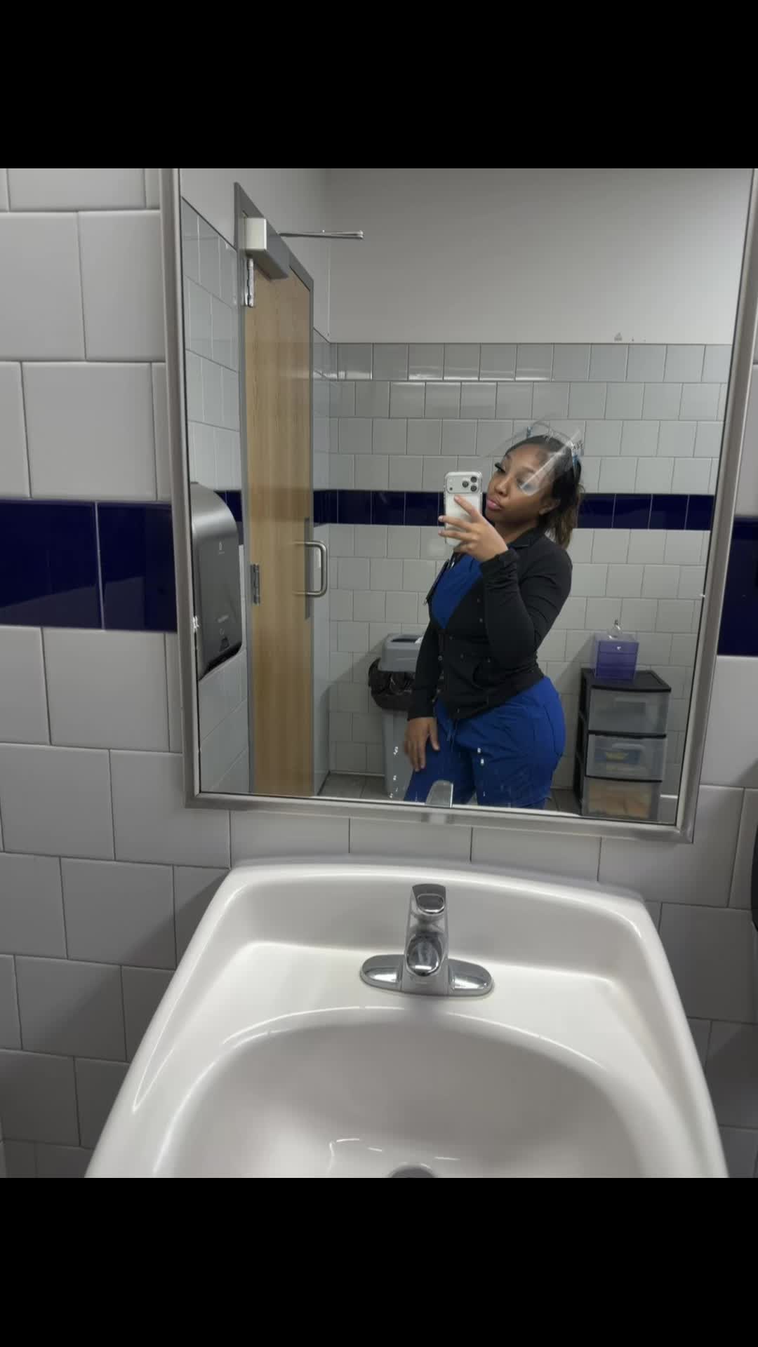 @Laaychonta💞