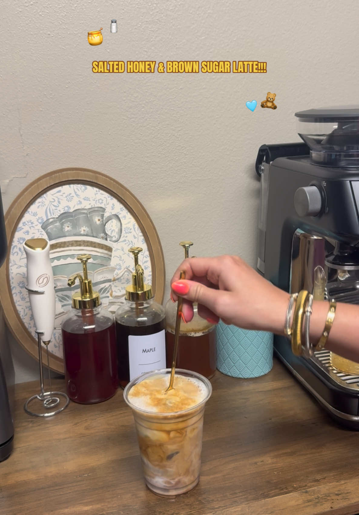 @GRACIE | wifey + barista