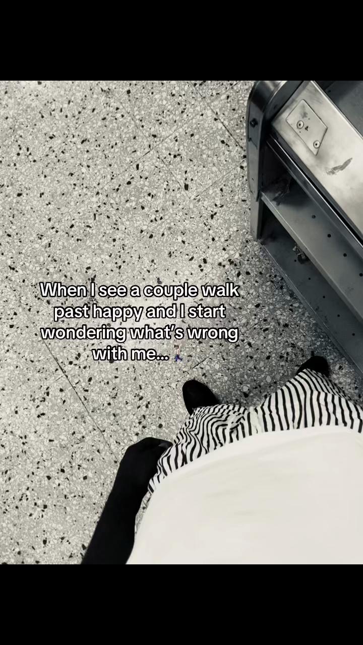 @𝚄𝙽𝙺𝙽𝙾𝚆𝙽 &times;͜&times;