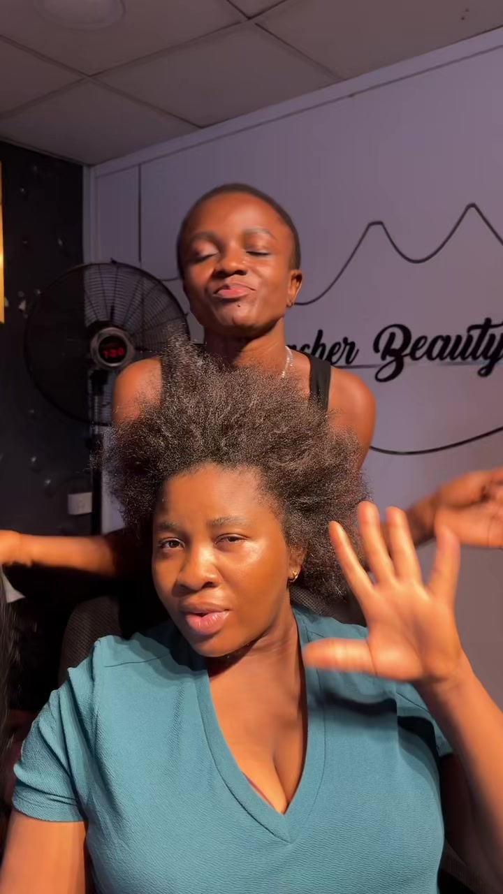 @Hairstylist in oshodi mainland